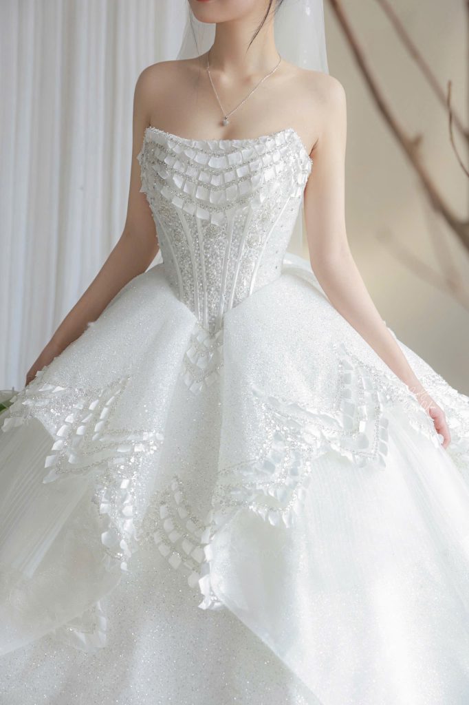 váy cưới cao cấp quy nhơn 2