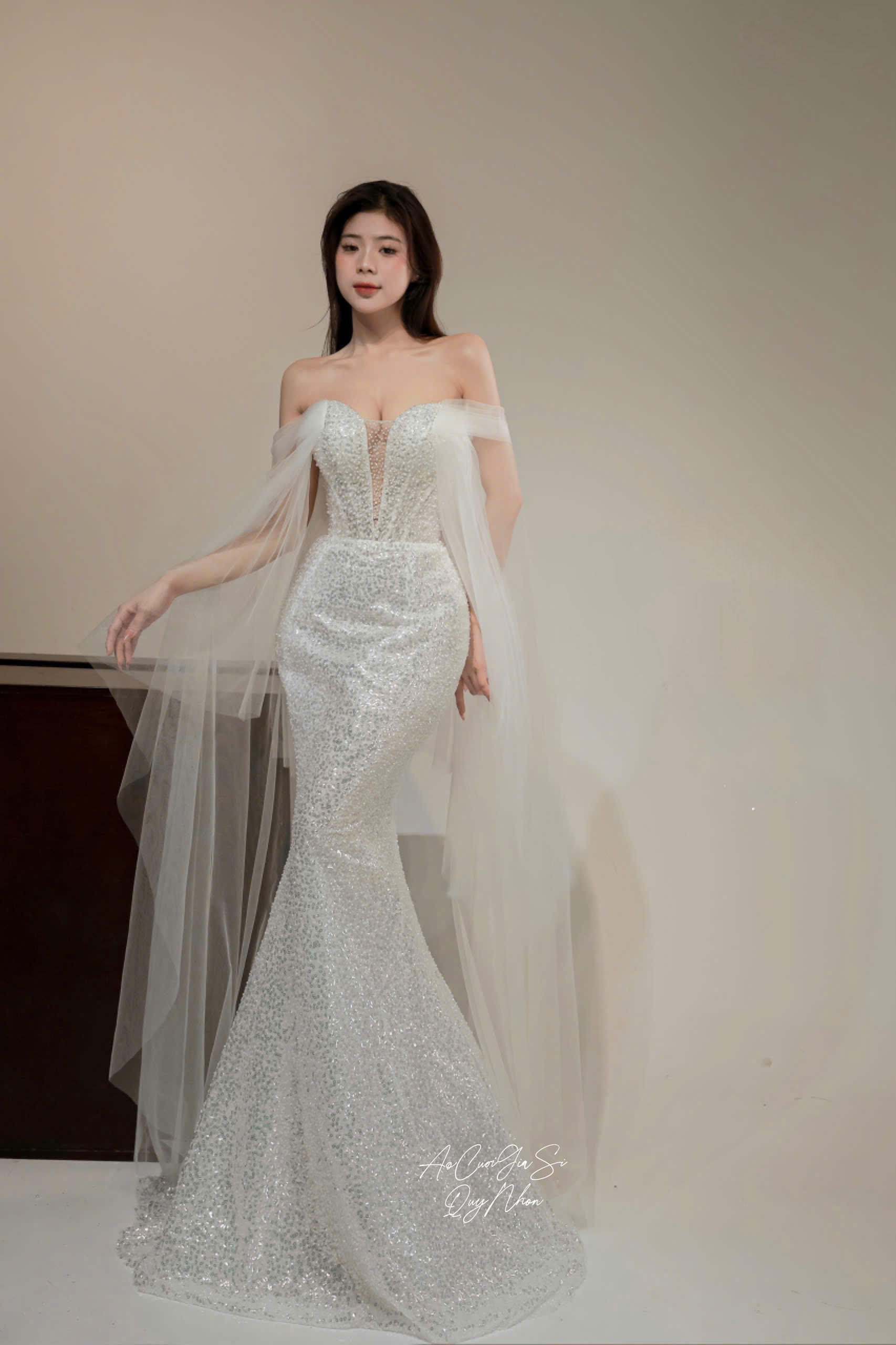 váy cưới đuôi cá quy nhơn