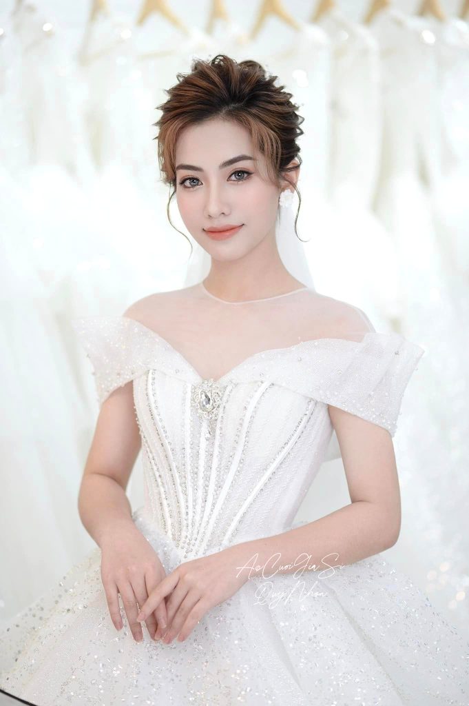 trang điểm cô dâu đẹp ở quy nhơn 6